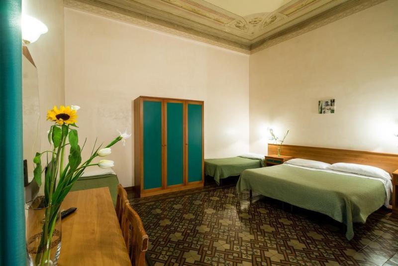 פלרמו Hotel Italia מראה חיצוני תמונה